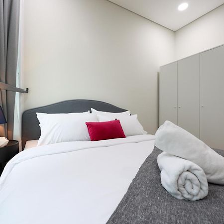 Calm Sojourn, Sky Suites Klcc Kuala Lumpur Esterno foto