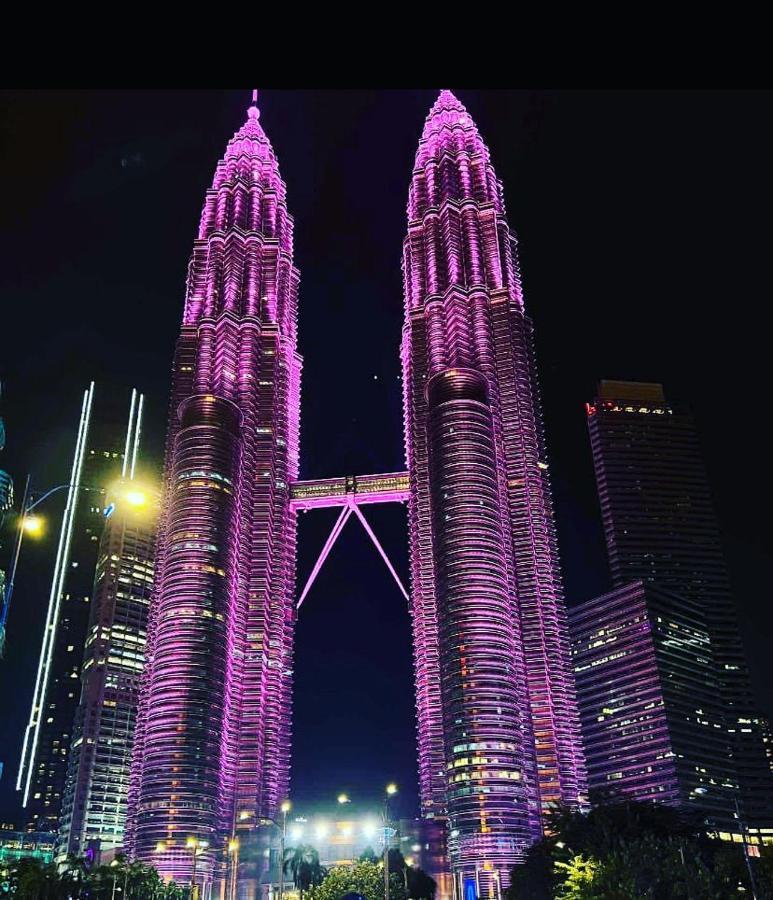 Calm Sojourn, Sky Suites Klcc Kuala Lumpur Esterno foto