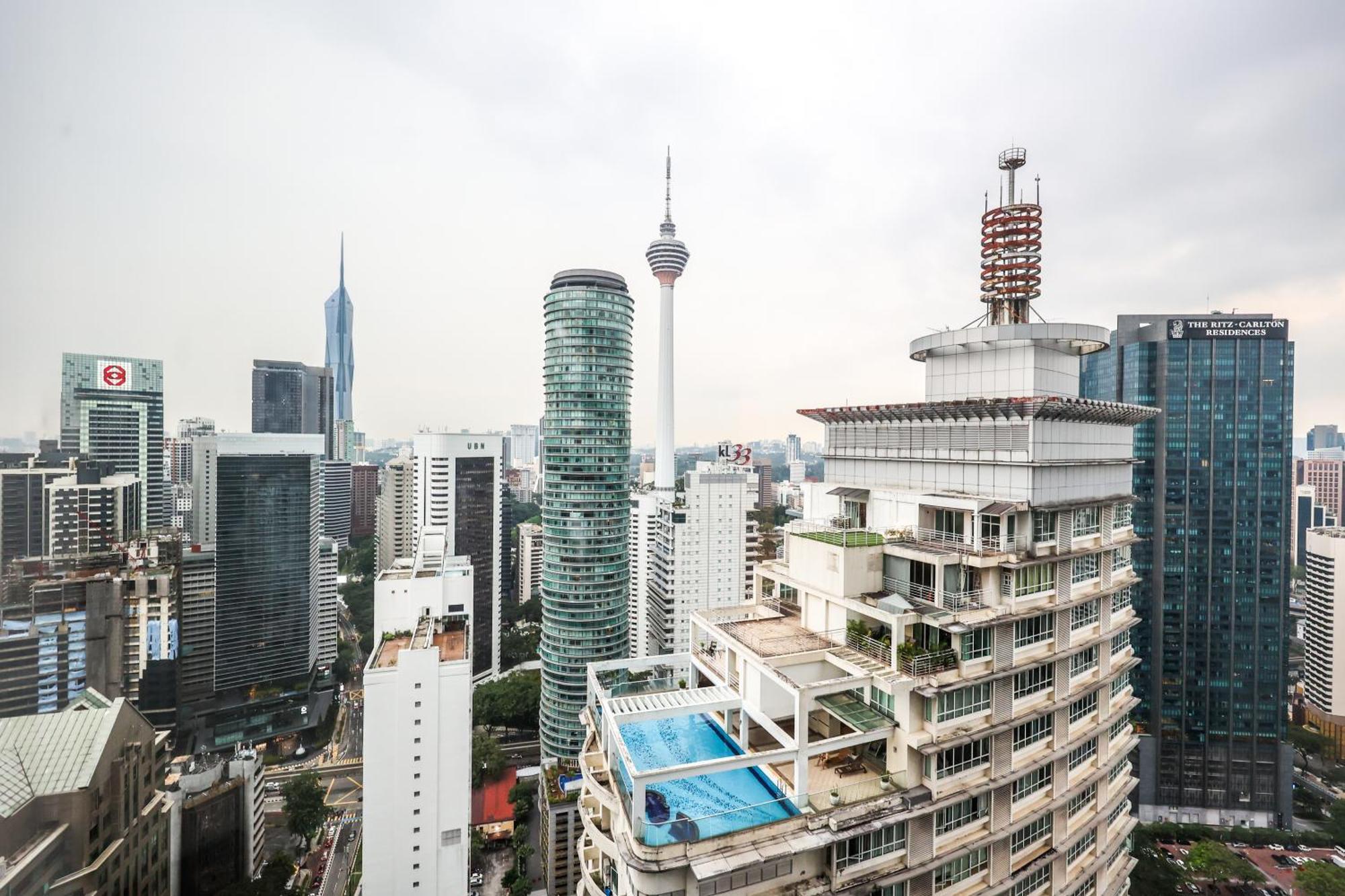 Calm Sojourn, Sky Suites Klcc Kuala Lumpur Esterno foto