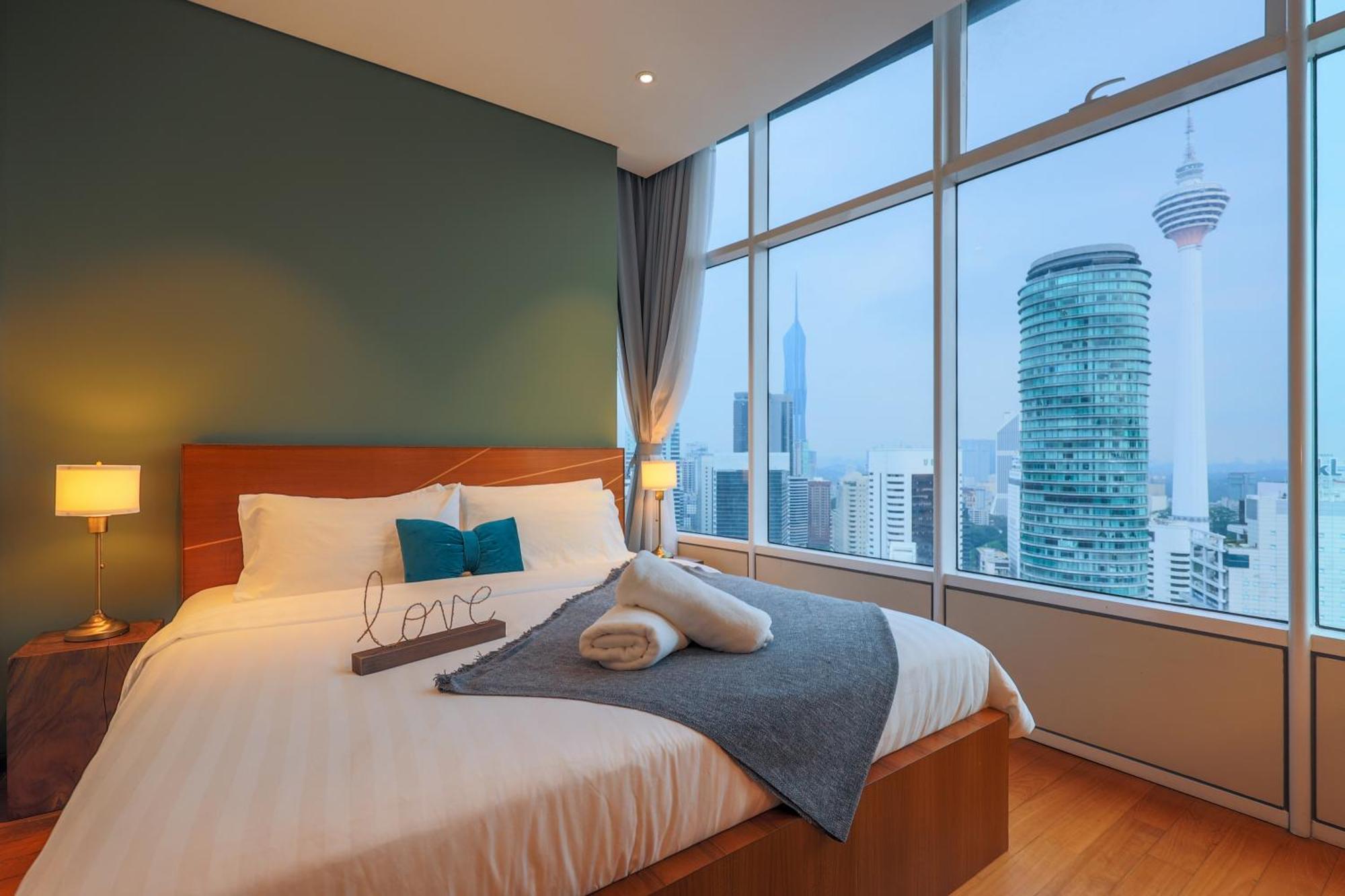 Calm Sojourn, Sky Suites Klcc Kuala Lumpur Esterno foto